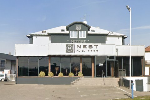 Hotel Nest