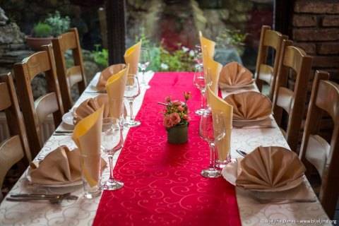 Restoran Lovac