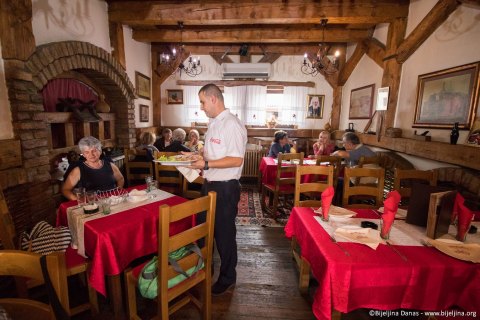 Restoran Lovac