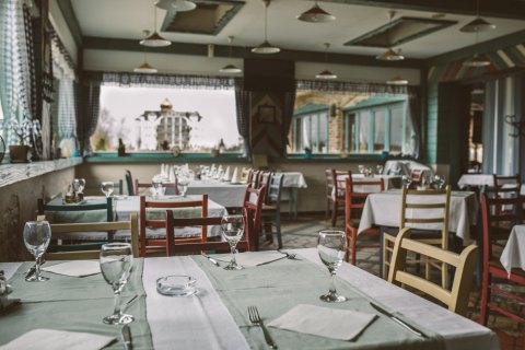Restoran "Pet jezera"
