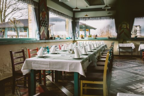 Restoran "Pet jezera"