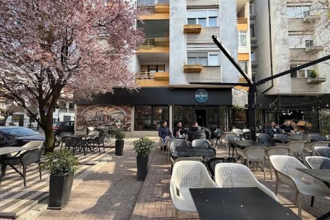 Restoran District 19