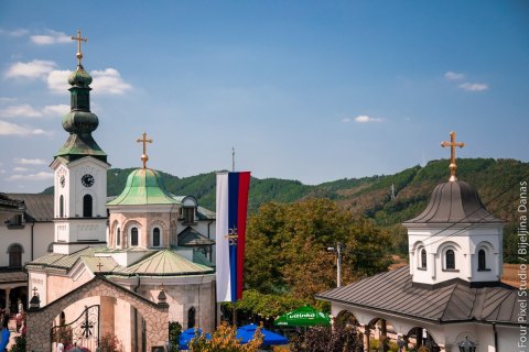 Manastir Tavna