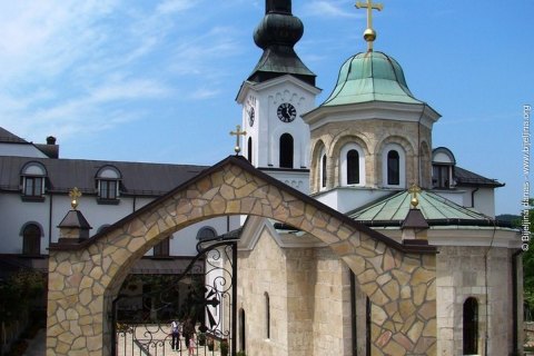 Manastir Tavna