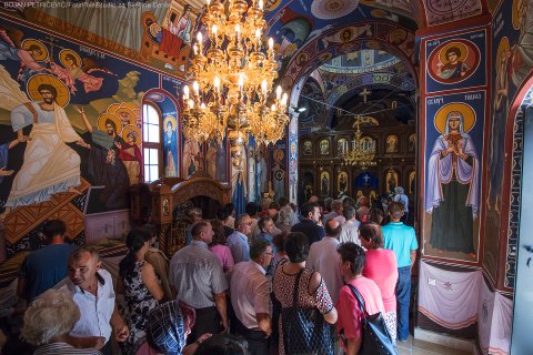 Manastir Tavna