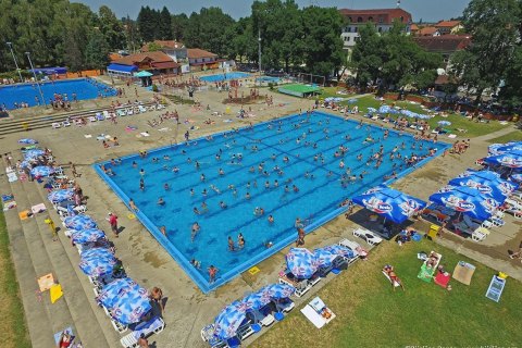 Banja Dvorovi